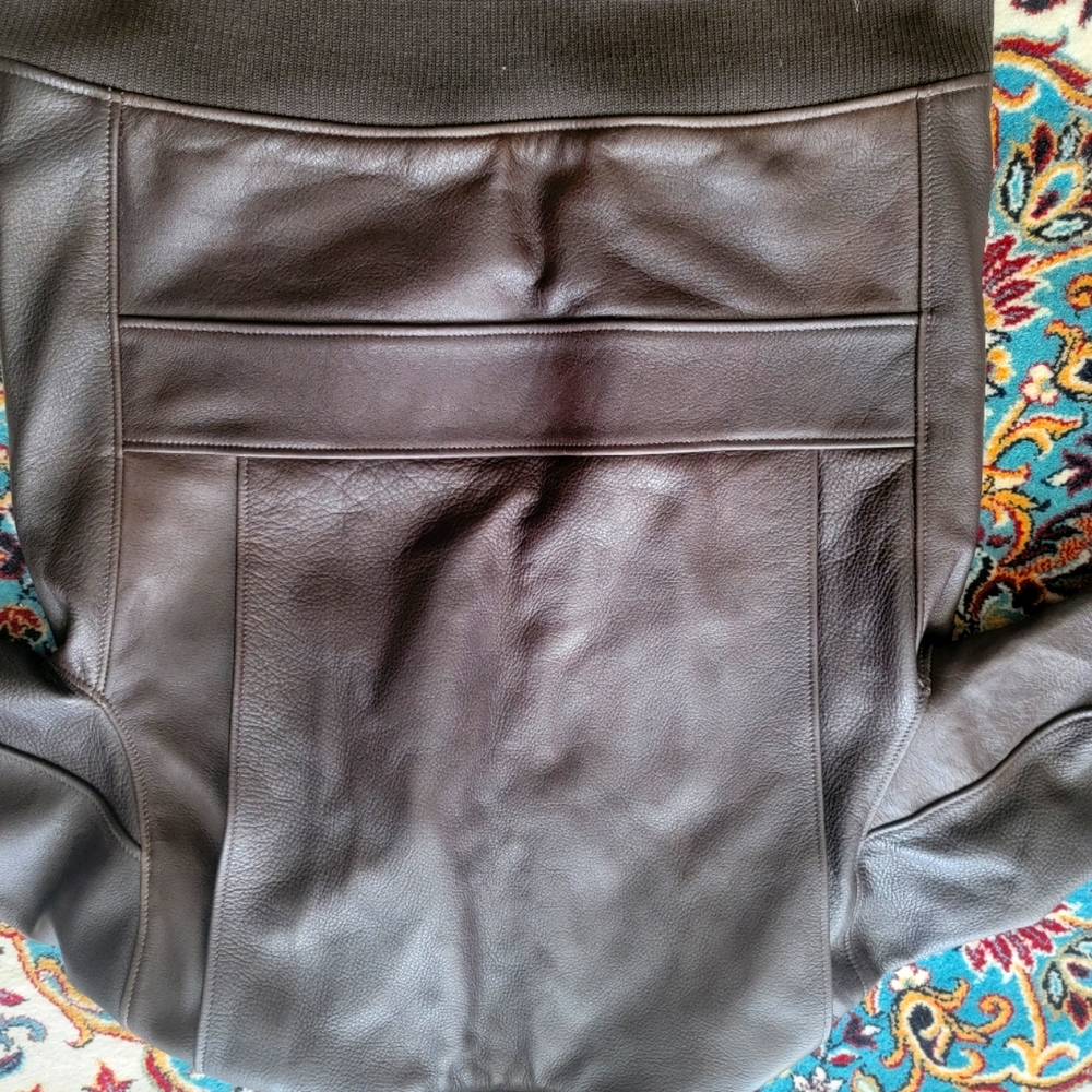 Leather jacket bomber